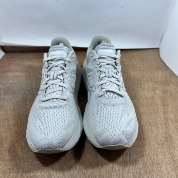 New Balance Fresh Foam More V3 Womens Size 11 B WMORMB3 Running Casual Sneakers - Picture 2 of 9